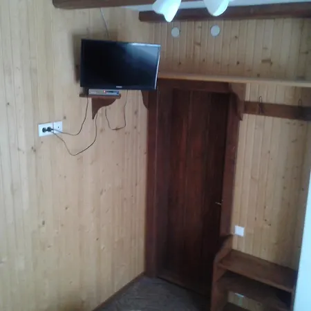 Еко Садиба Крокус Lodge